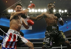 Cuban Guillermo Rigondeaux, who defected from Cuba in February wins pro debut